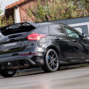 Ford Focus RS - foto 13