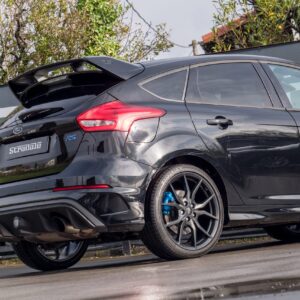 Ford Focus RS - foto 15