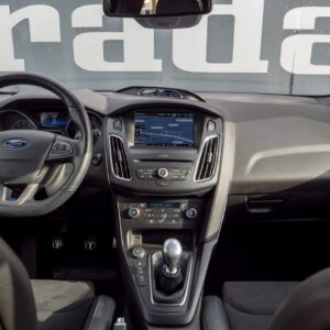Ford Focus RS - foto 22