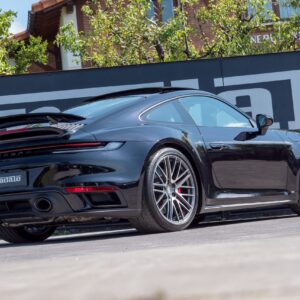 Porsche 992 Turbo - foto 14