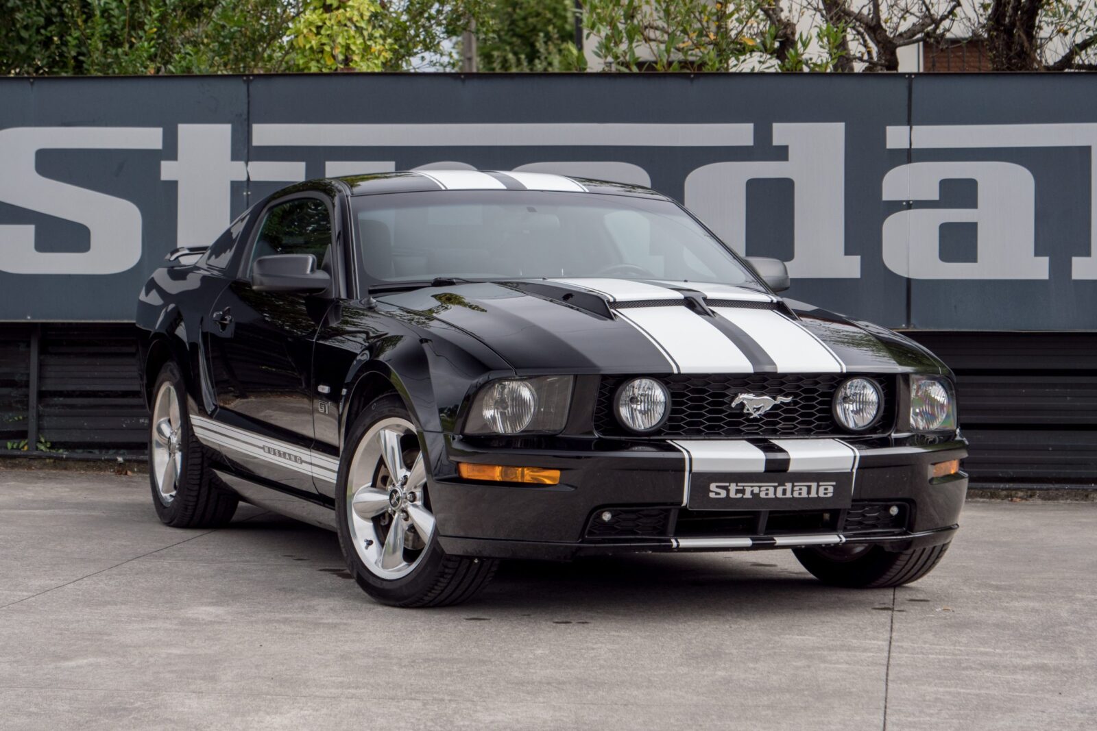 Ford Mustang GT - imagen 1