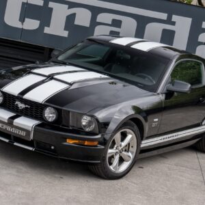 Ford Mustang GT - foto 13