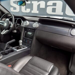 Ford Mustang GT - foto 23