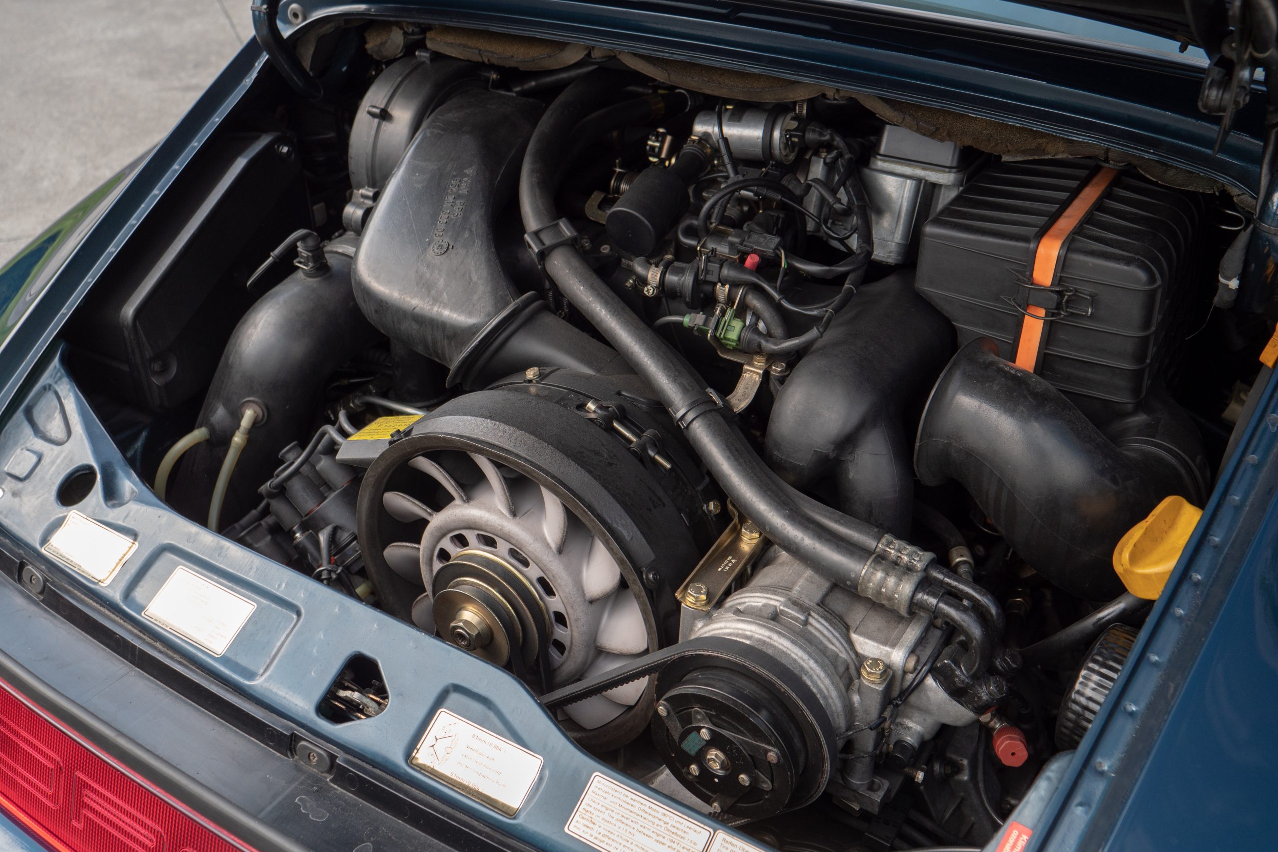 Porsche 964 Carrera 2 - imagen 47