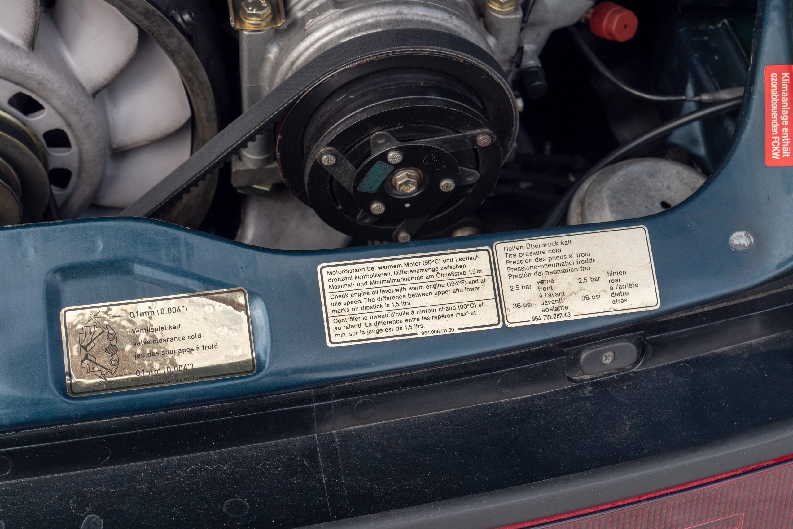 Porsche 964 Carrera 2 - imagen 48