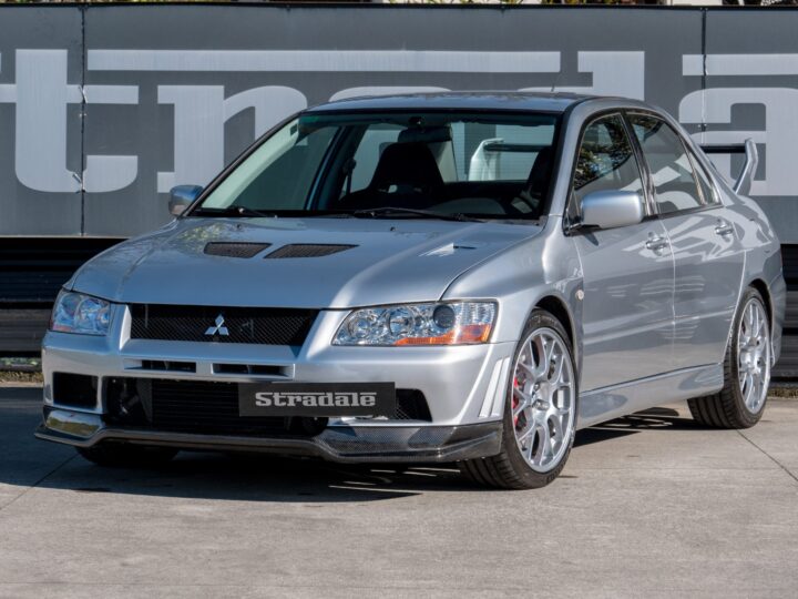Mitsubishi Lancer Evolution VII RS2 - foto 2
