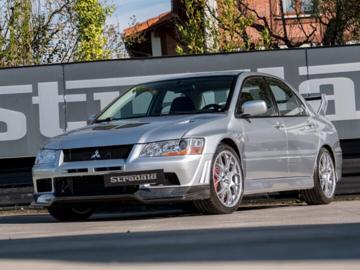 Mitsubishi Lancer Evolution VII RS2 - foto 3