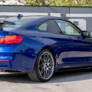 Bmw M4 CS - foto 21