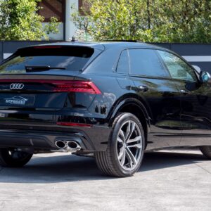 Audi SQ8 - foto 12