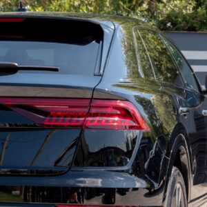 Audi SQ8 - foto 17