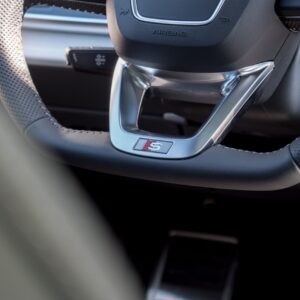 Audi SQ8 - foto 24