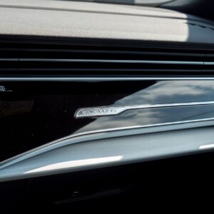 Audi SQ8 - foto 26