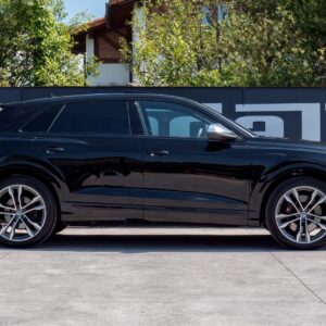 Audi SQ8 - foto 39