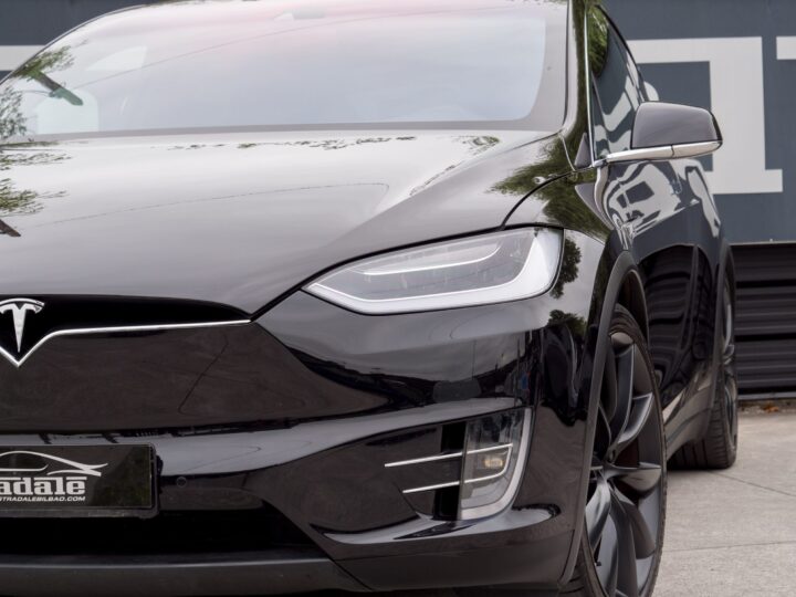 Tesla Model X 90D Premium - foto 8