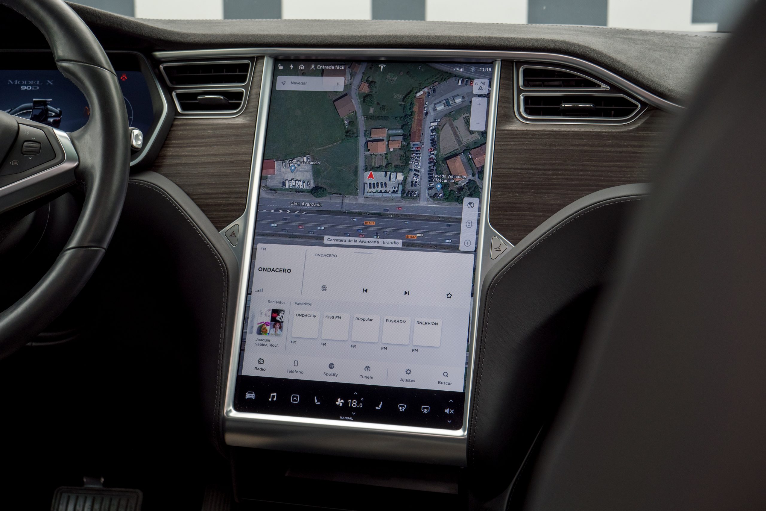 Tesla Model X 90D Premium - imagen 29