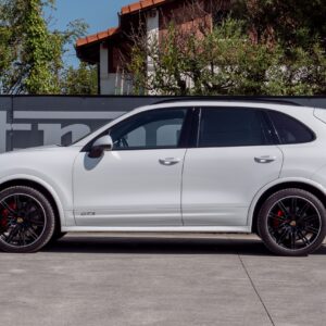 Porsche Cayenne GTS - foto 37