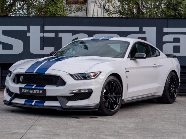 Ford Shelby GT 350 - foto 2