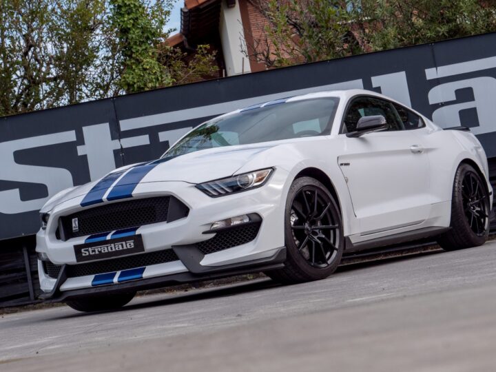 Ford Shelby GT 350 - foto 3