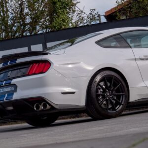 Ford Shelby GT 350 - foto 17