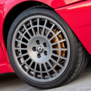 Lancia Delta HF Integrale Evoluzione - foto 18