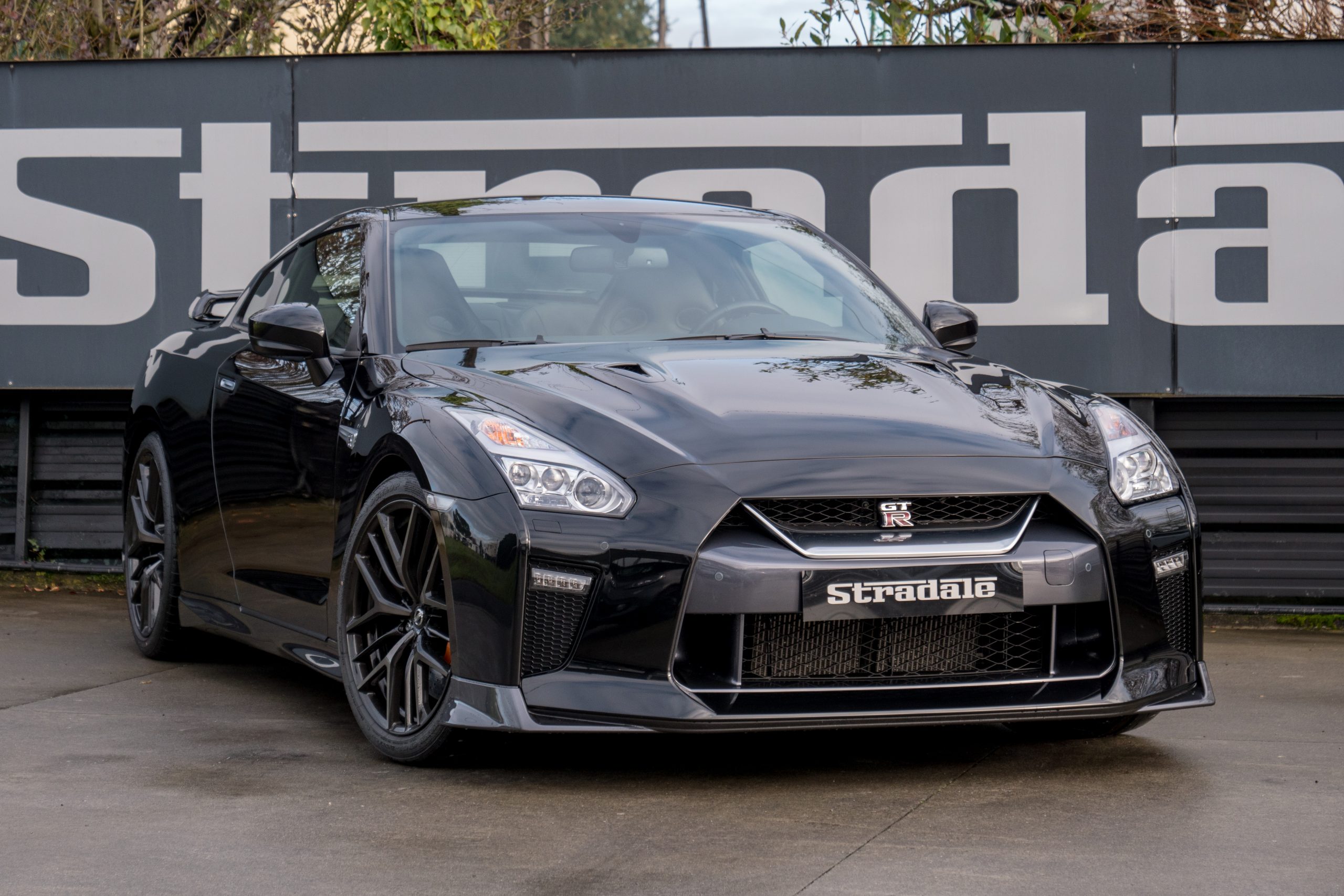Nissan GTR