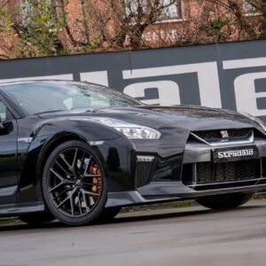 Nissan GTR - foto 13