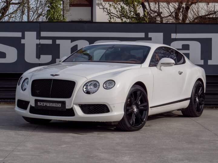 Bentley Continental GT V8 - foto 2