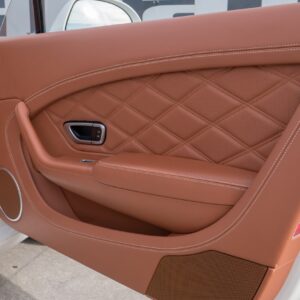 Bentley Continental GT V8 - foto 35