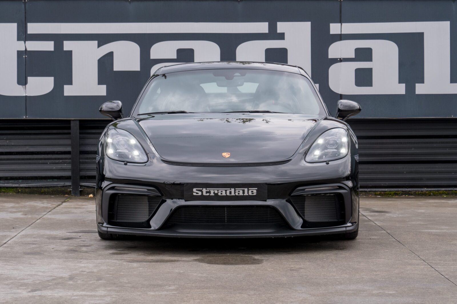 Porsche Cayman GT4 - imagen 6