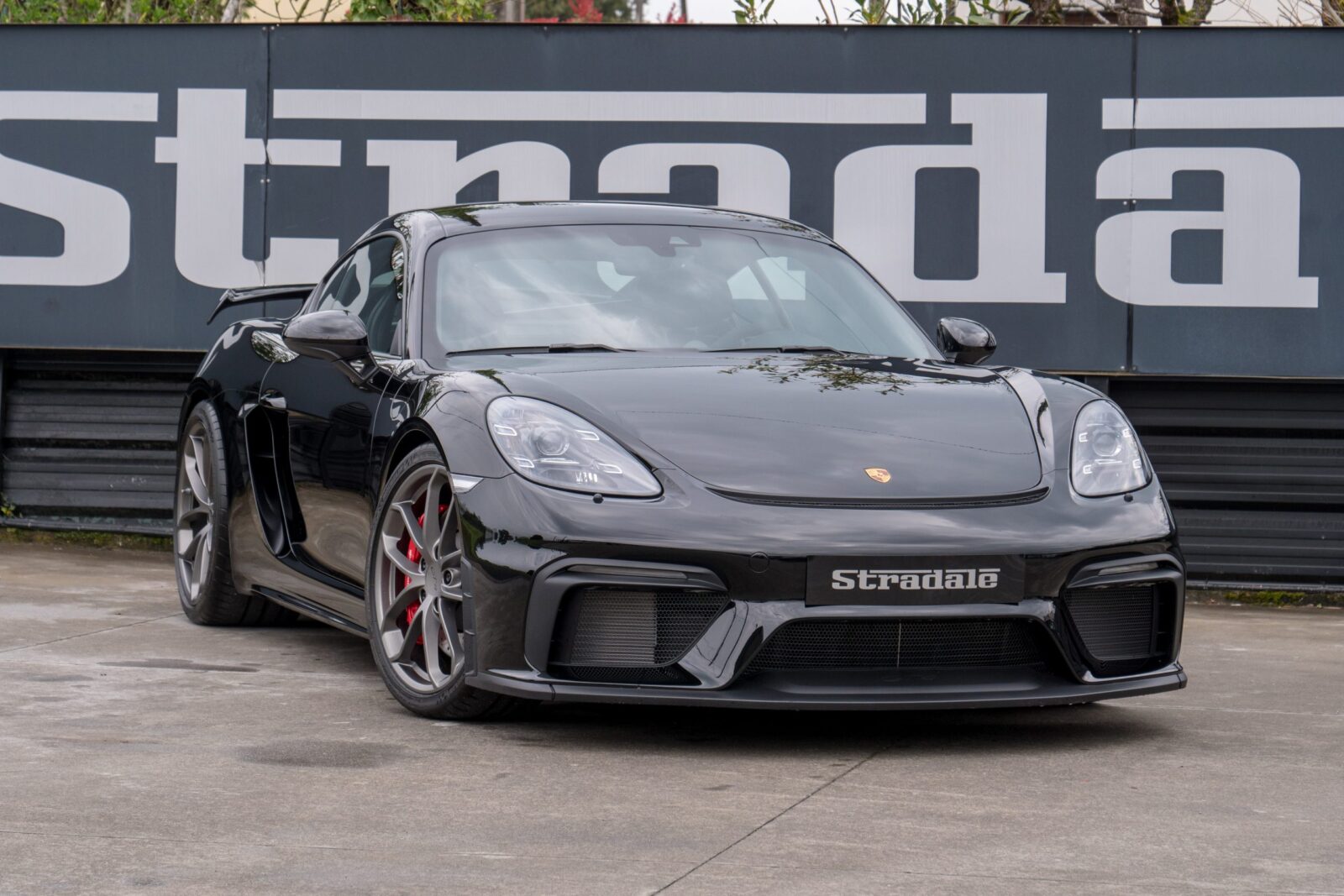 Porsche Cayman GT4 - imagen 1
