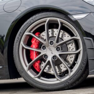 Porsche Cayman GT4 - foto 15