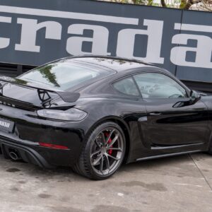 Porsche Cayman GT4 - foto 21
