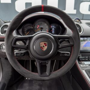 Porsche Cayman GT4 - foto 28