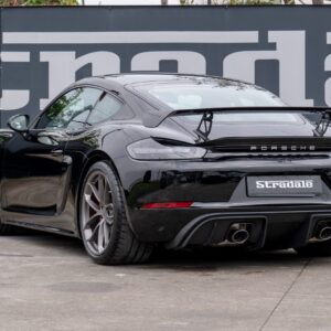 Porsche Cayman GT4 - foto 40