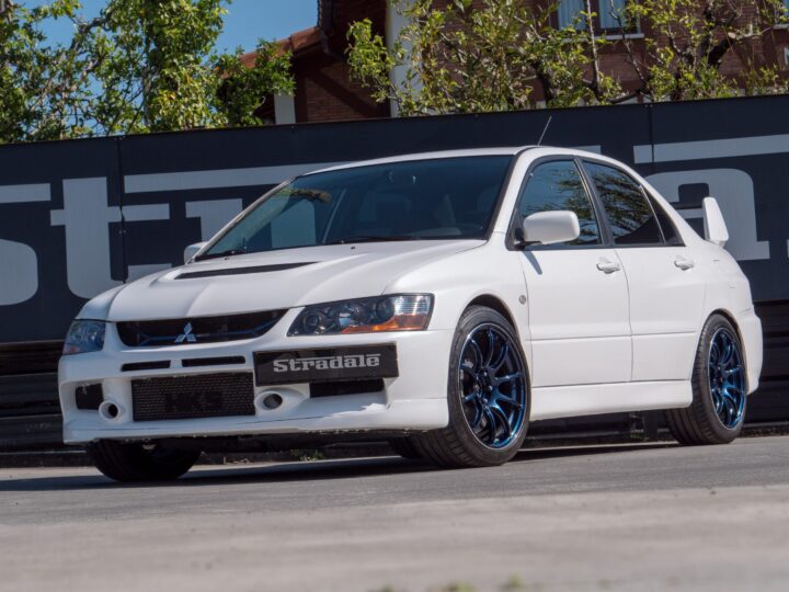 Mitsubishi Lancer Evolution IX - foto 3