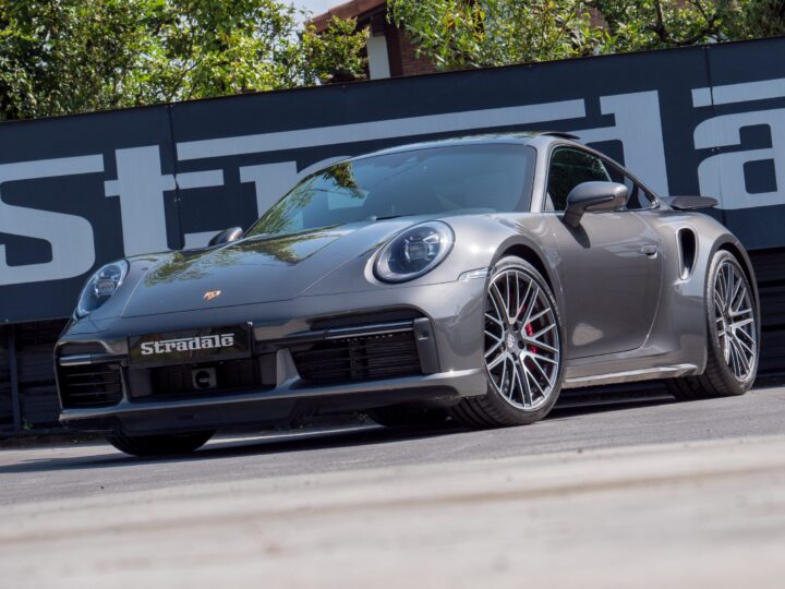 Porsche 992 Turbo - foto 3
