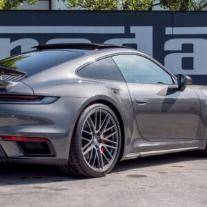 Porsche 992 Turbo - foto 18