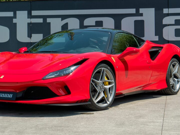 Ferrari F8 Tributo - foto 4