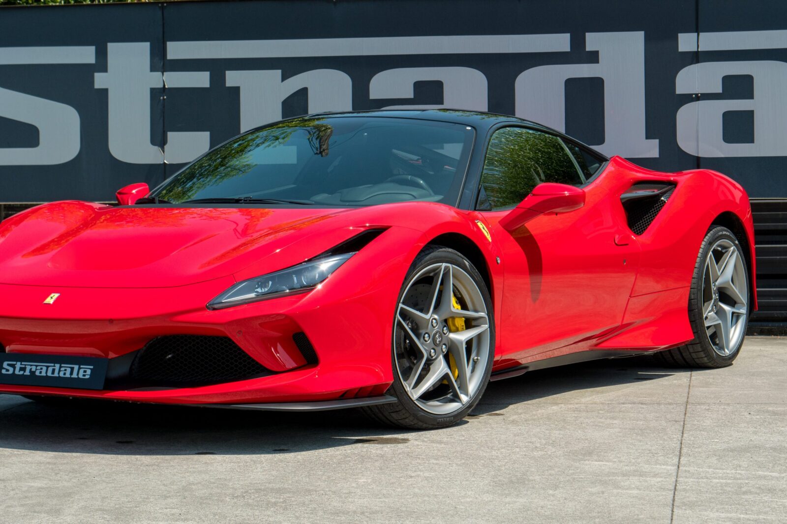 Ferrari F8 Tributo - imagen 4