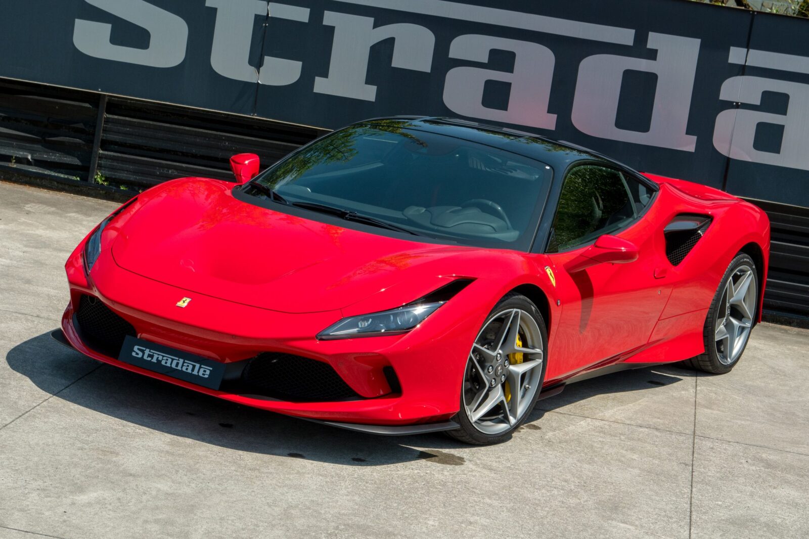 Ferrari F8 Tributo - imagen 6