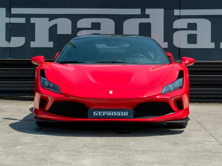 Ferrari F8 Tributo - foto 8