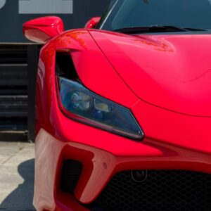 Ferrari F8 Tributo - foto 10