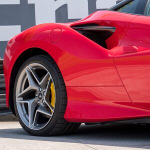 Ferrari F8 Tributo - foto 18