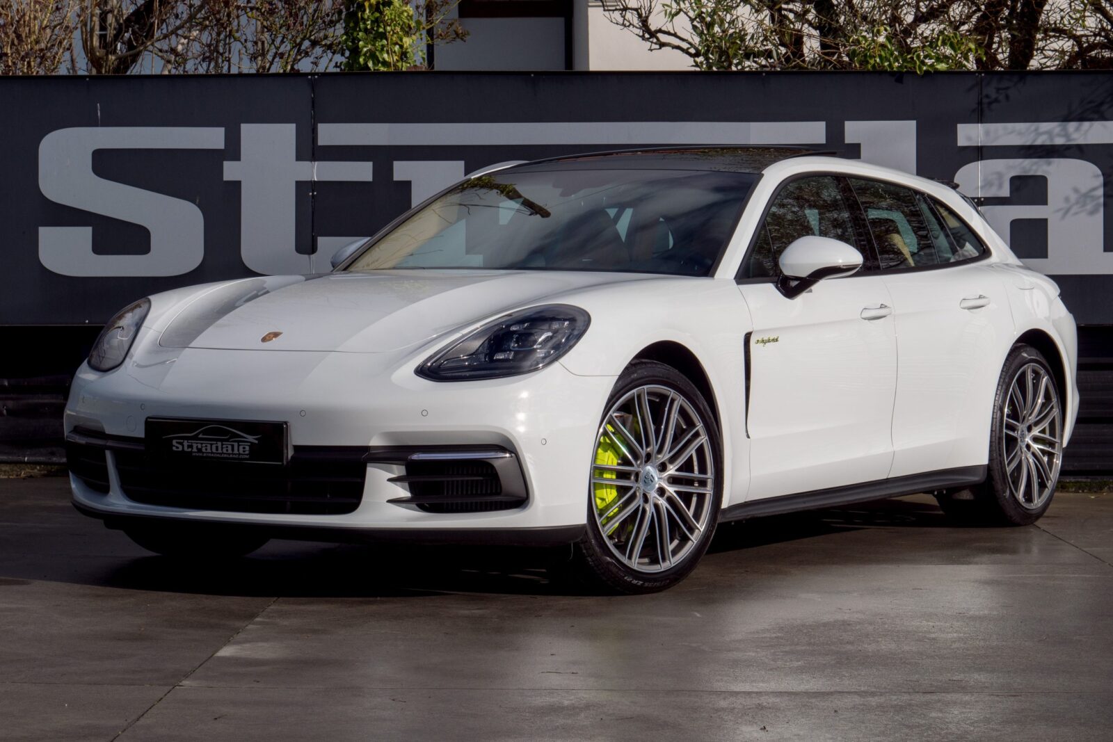 Porsche Panamera 4 E-Hybrid Sport Turismo - imagen 2