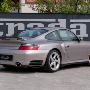 Porsche 996 Turbo - foto 12