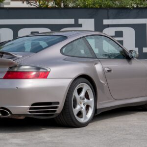 Porsche 996 Turbo - foto 14