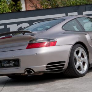 Porsche 996 Turbo - foto 17
