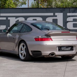 Porsche 996 Turbo - foto 32