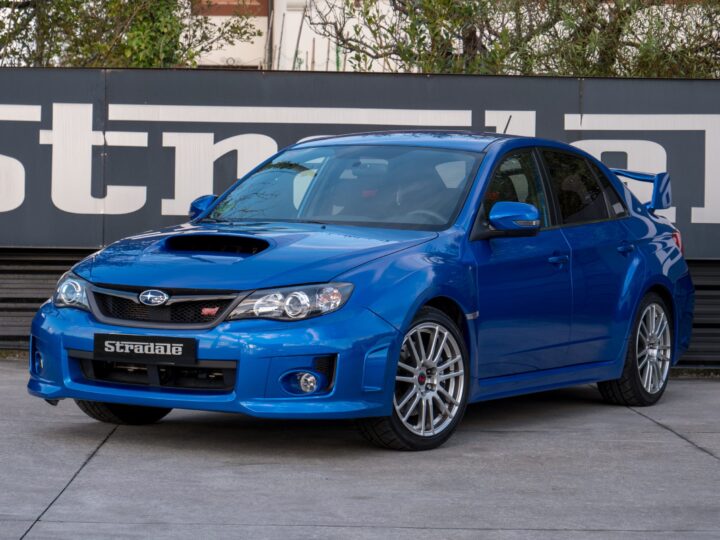 Subaru Impreza STI - foto 2