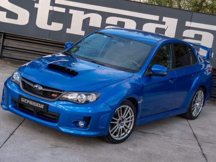 Subaru Impreza STI - foto 6